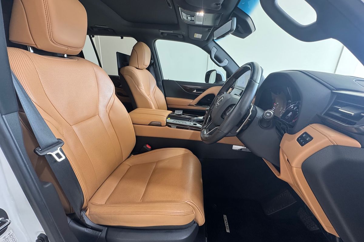 2023 Lexus LX LX600 VJA310R