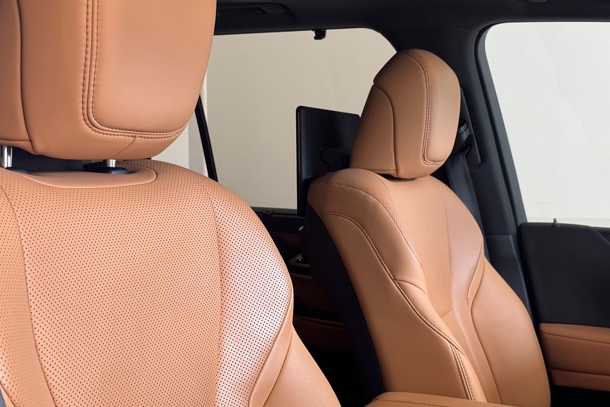 2023 Lexus LX LX600 VJA310R