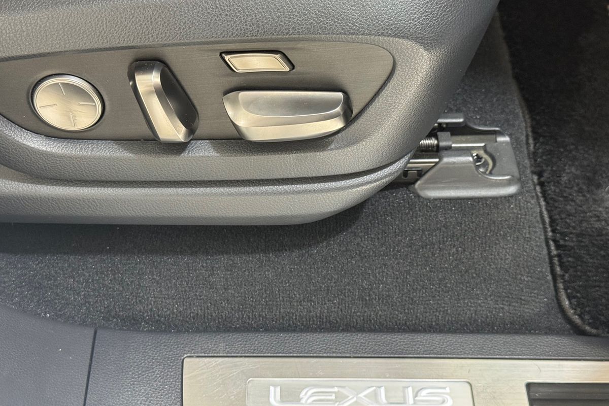 2023 Lexus LX LX600 VJA310R