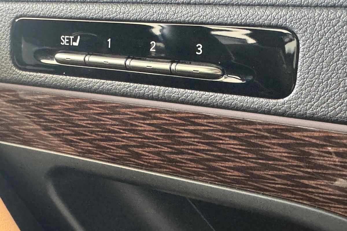 2023 Lexus LX LX600 VJA310R