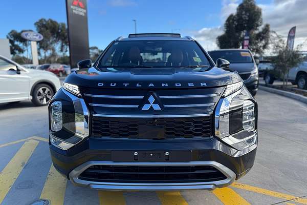 2025 Mitsubishi Outlander Exceed Tourer ZM
