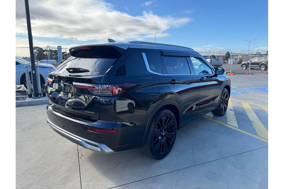 2025 Mitsubishi Outlander Exceed Tourer ZM