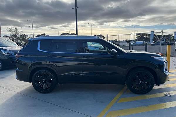 2025 Mitsubishi Outlander Exceed Tourer ZM