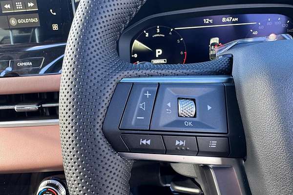 2025 Mitsubishi Outlander Exceed Tourer ZM