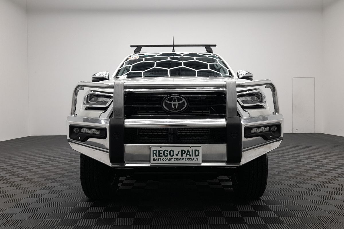 2021 Toyota Hilux SR5 GUN126R 4X4