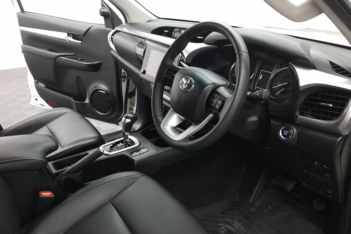 2021 Toyota Hilux SR5 GUN126R 4X4