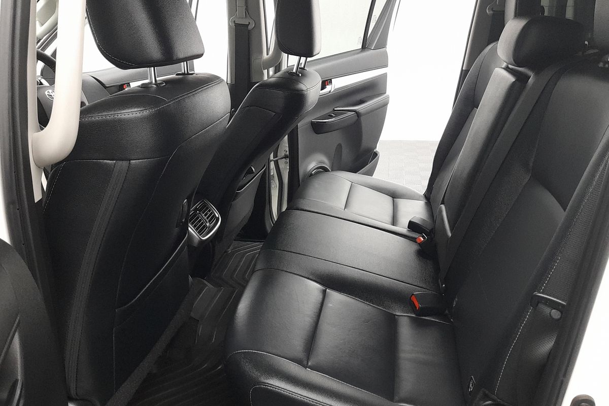 2021 Toyota Hilux SR5 GUN126R 4X4