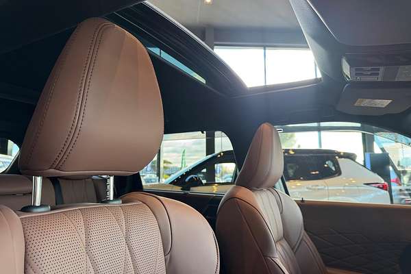 2025 Mitsubishi Outlander Exceed Tourer ZM