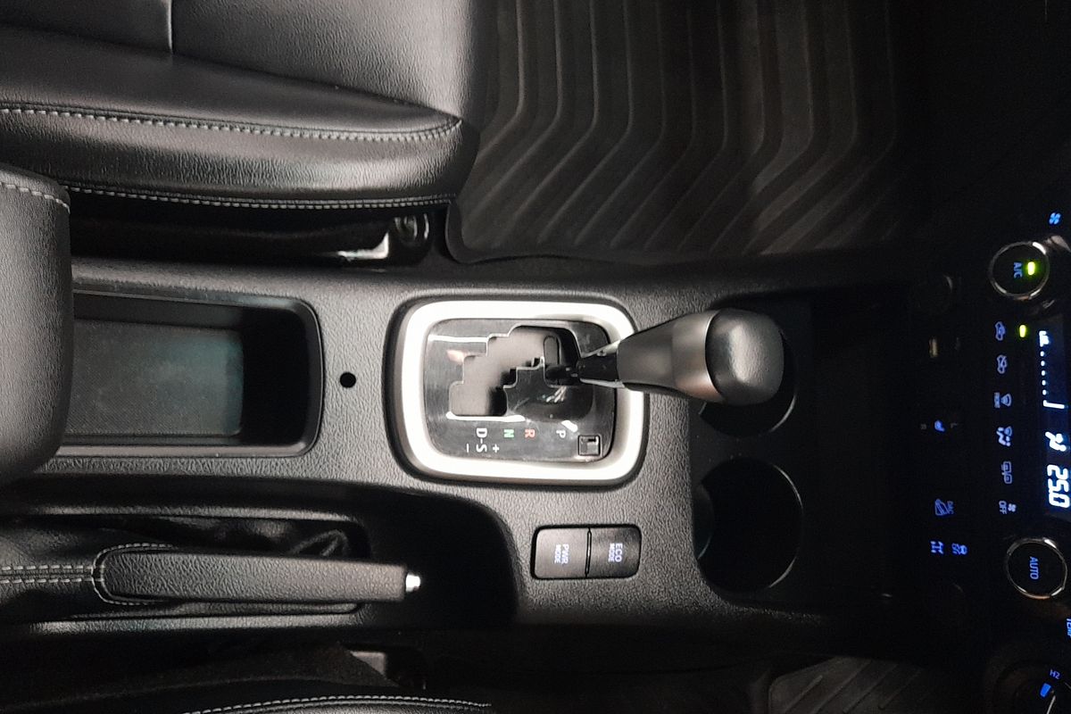 2021 Toyota Hilux SR5 GUN126R 4X4