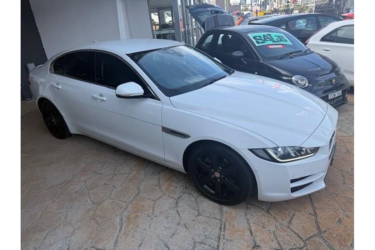 2015 Jaguar XE 20t Prestige X760