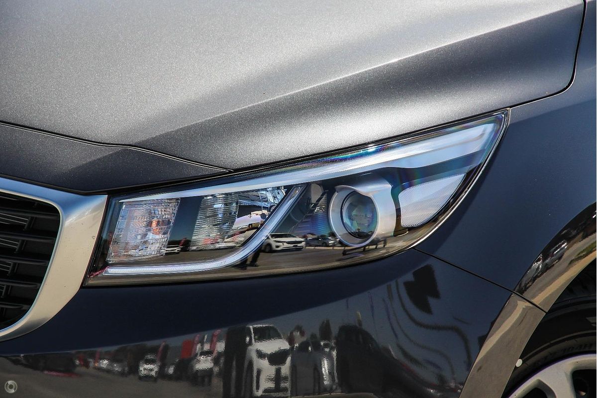 2017 Kia Carnival S YP