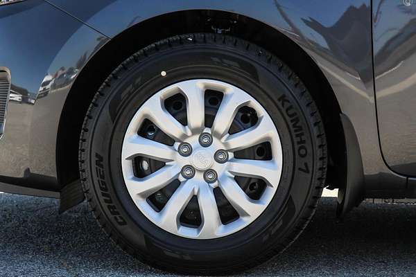 2017 Kia Carnival S YP