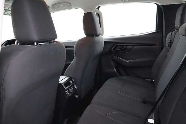 2021 Isuzu D-MAX SX High Ride Rear Wheel Drive