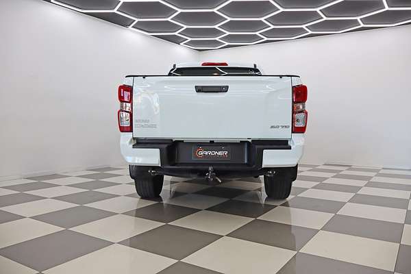 2021 Isuzu D-MAX SX High Ride Rear Wheel Drive