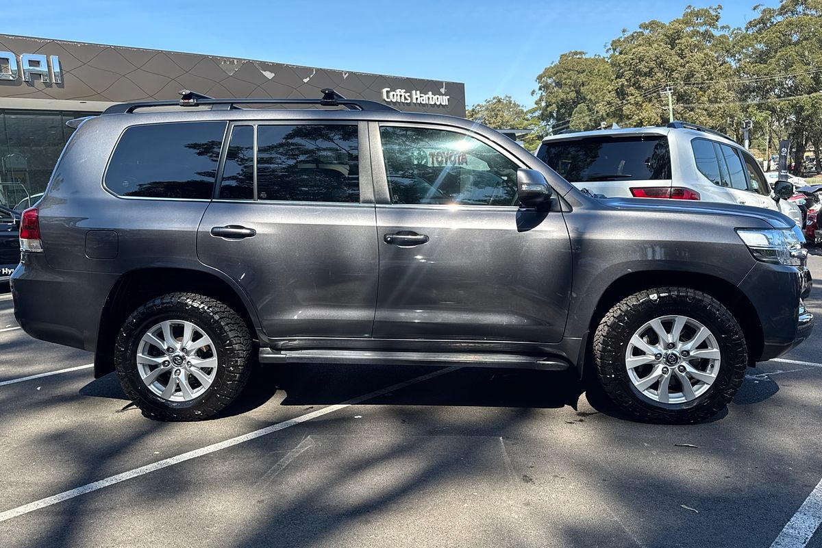 2017 Toyota Landcruiser VX VDJ200R