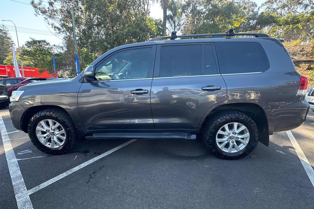 2017 Toyota Landcruiser VX VDJ200R