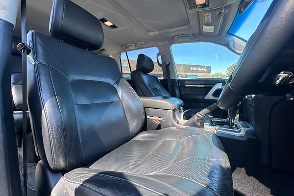 2017 Toyota Landcruiser VX VDJ200R