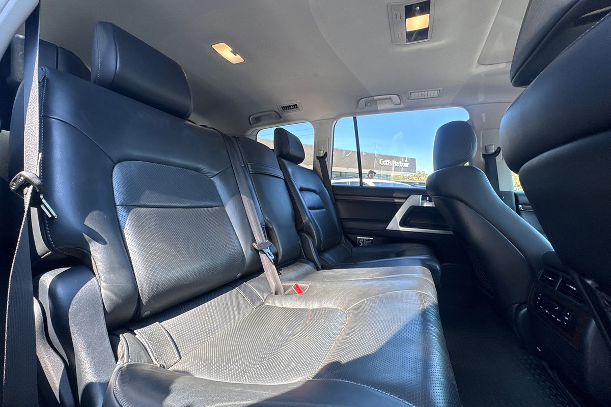 2017 Toyota Landcruiser VX VDJ200R