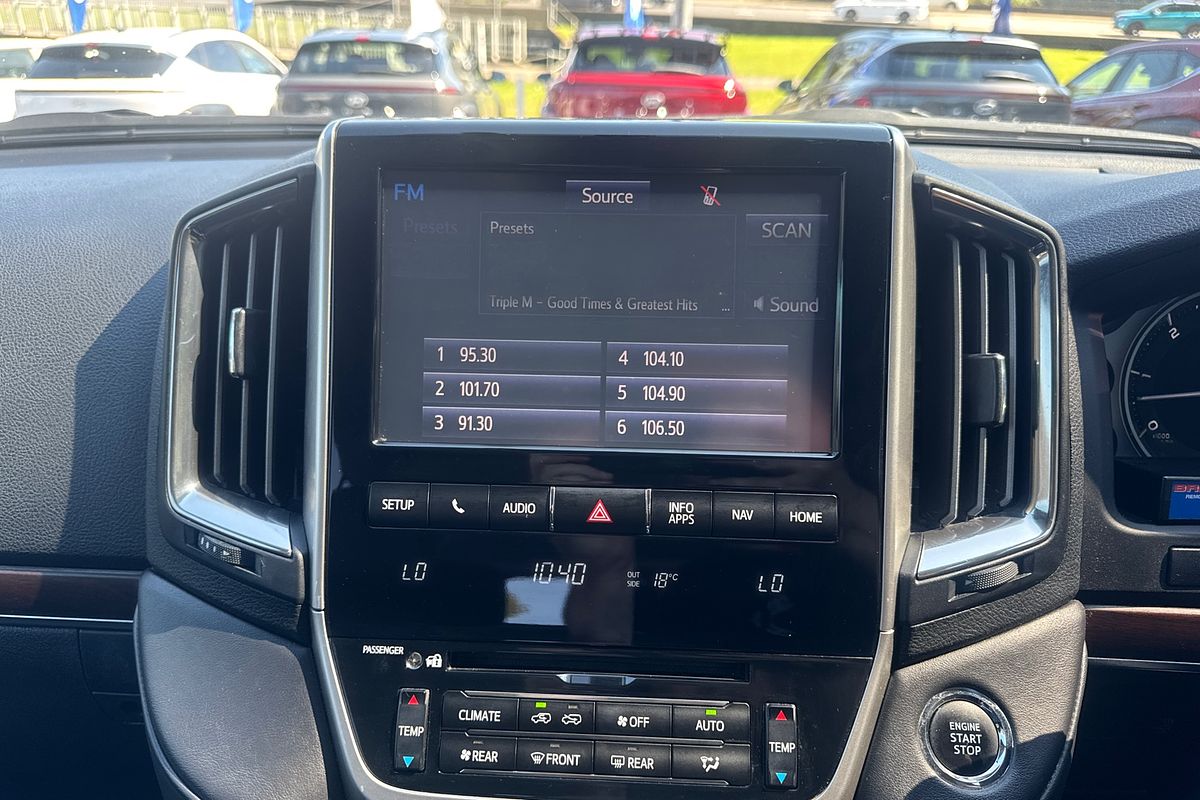 2017 Toyota Landcruiser VX VDJ200R