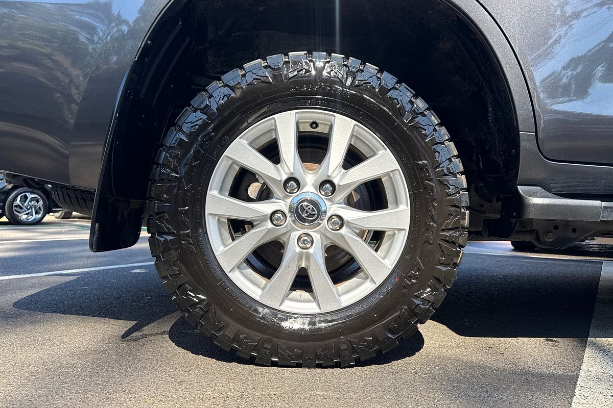 2017 Toyota Landcruiser VX VDJ200R