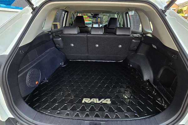 2021 Toyota RAV4 Cruiser AXAH52R