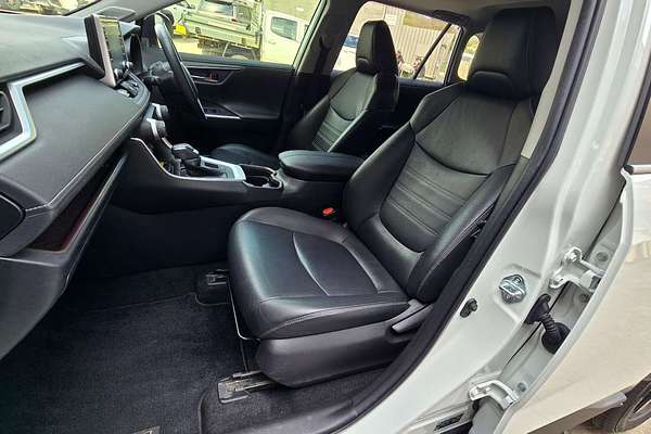 2021 Toyota RAV4 Cruiser AXAH52R