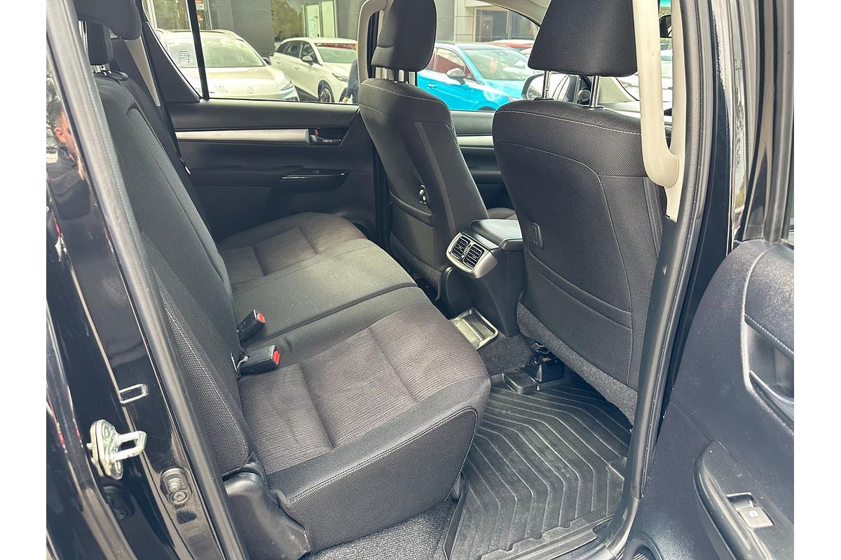 2018 Toyota Hilux SR5 GUN126R 4X4