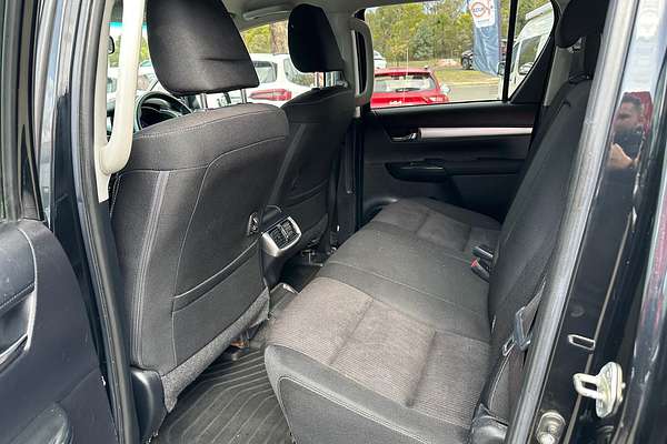2018 Toyota Hilux SR5 GUN126R 4X4