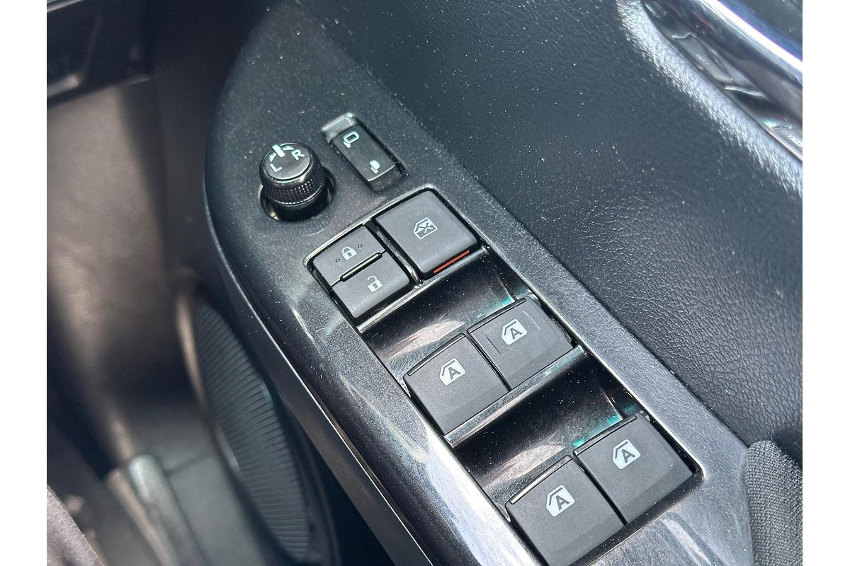 2018 Toyota Hilux SR5 GUN126R 4X4