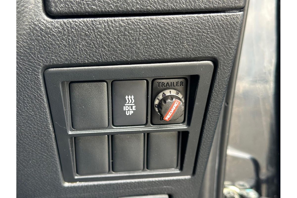 2018 Toyota Hilux SR5 GUN126R 4X4