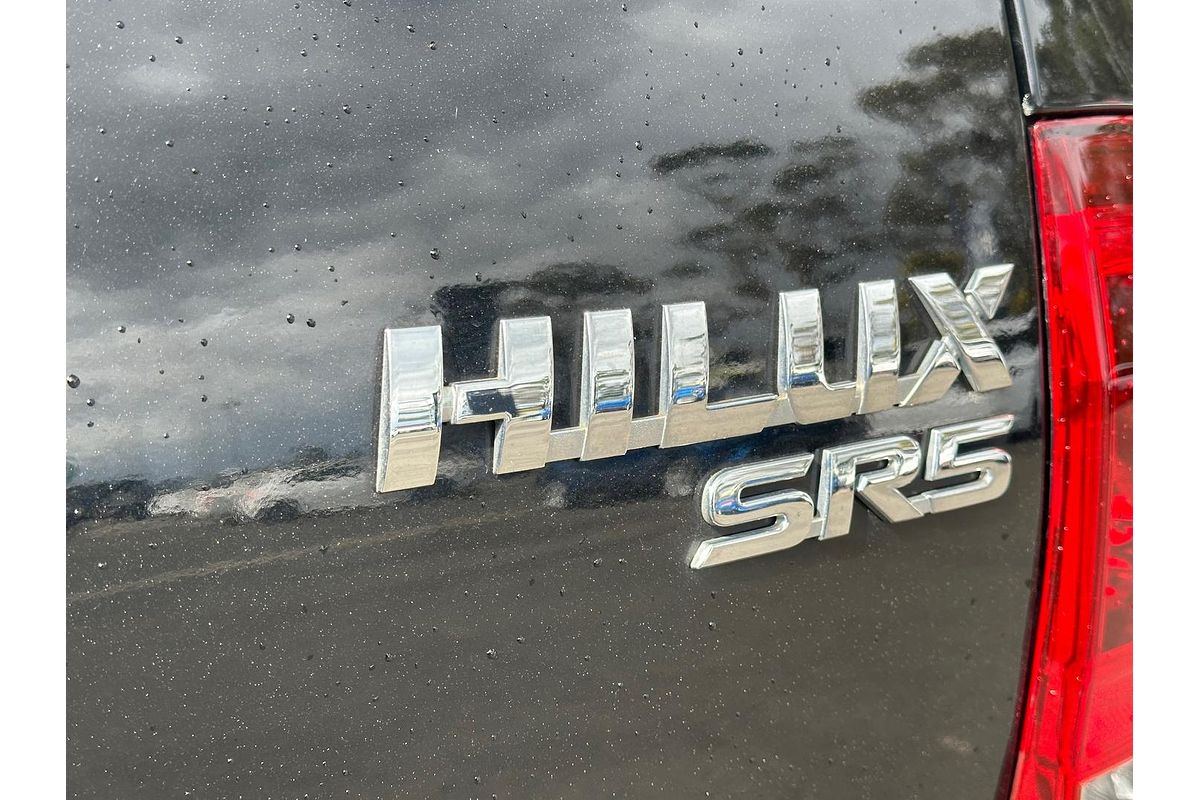 2018 Toyota Hilux SR5 GUN126R 4X4