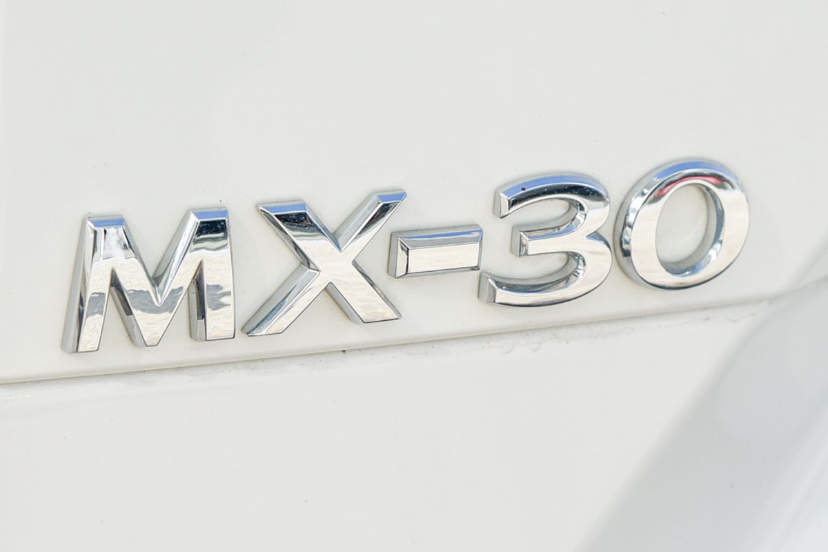 2023 Mazda MX-30 G20e Evolve DR Series