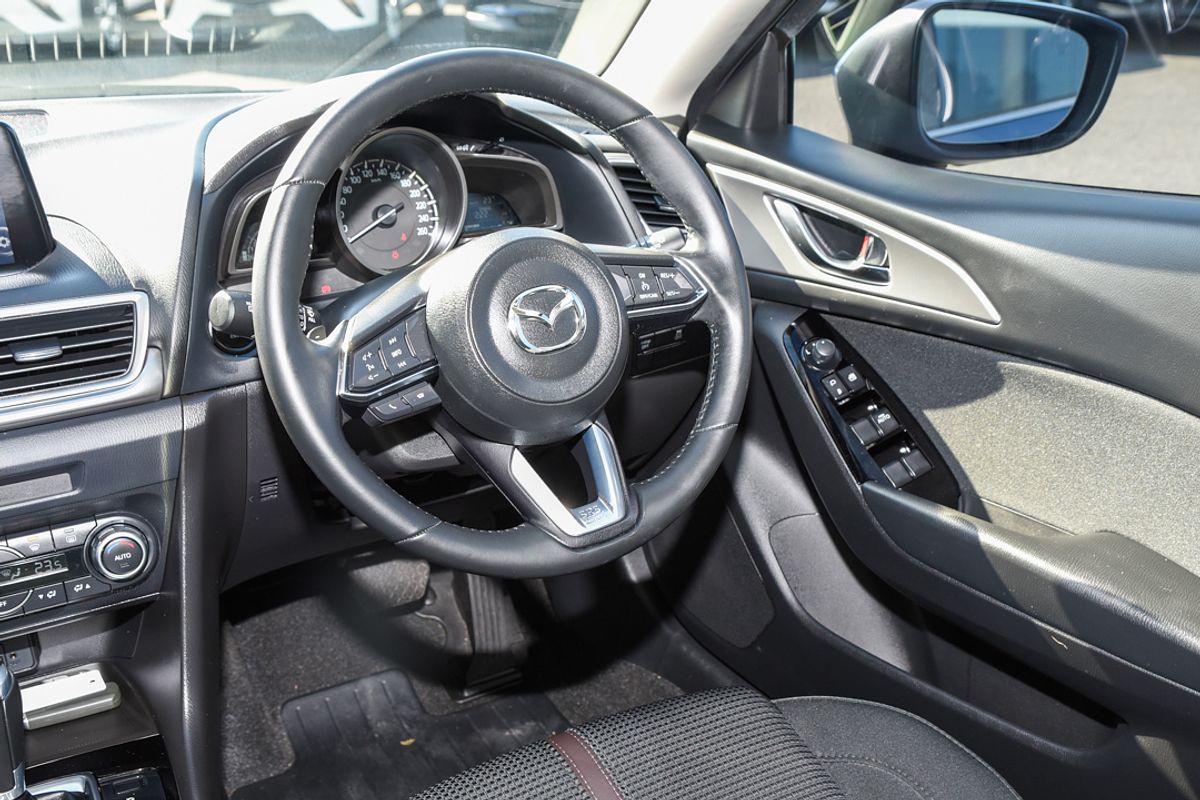 2023 Mazda MX-30 G20e Evolve DR Series