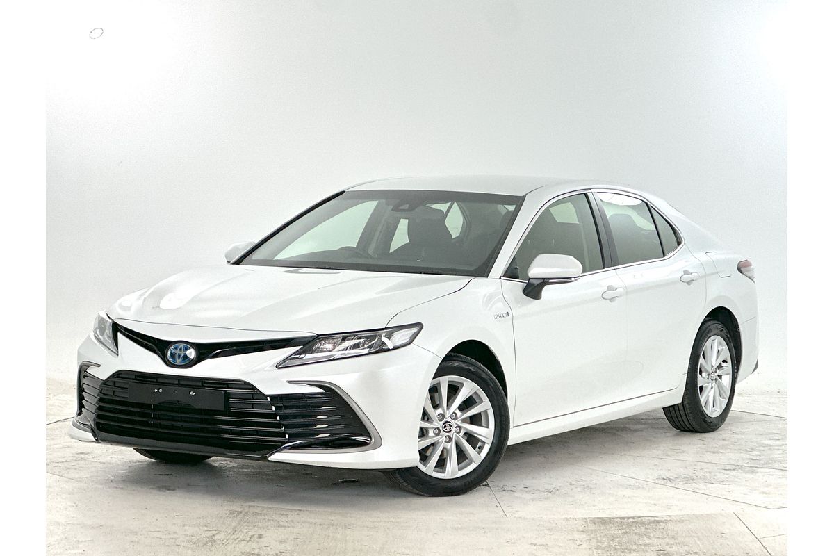 2024 Toyota Camry Ascent AXVH70R