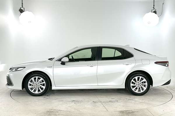 2024 Toyota Camry Ascent AXVH70R