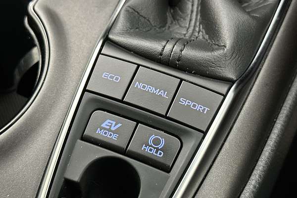 2024 Toyota Camry Ascent AXVH70R
