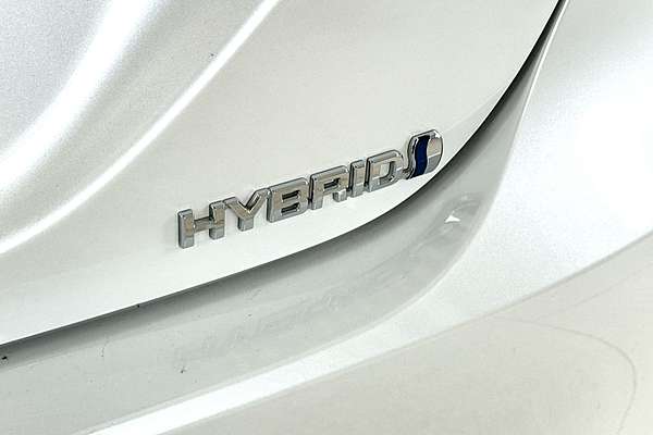 2024 Toyota Camry Ascent AXVH70R
