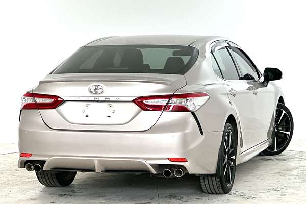2020 Toyota Camry SX GSV70R