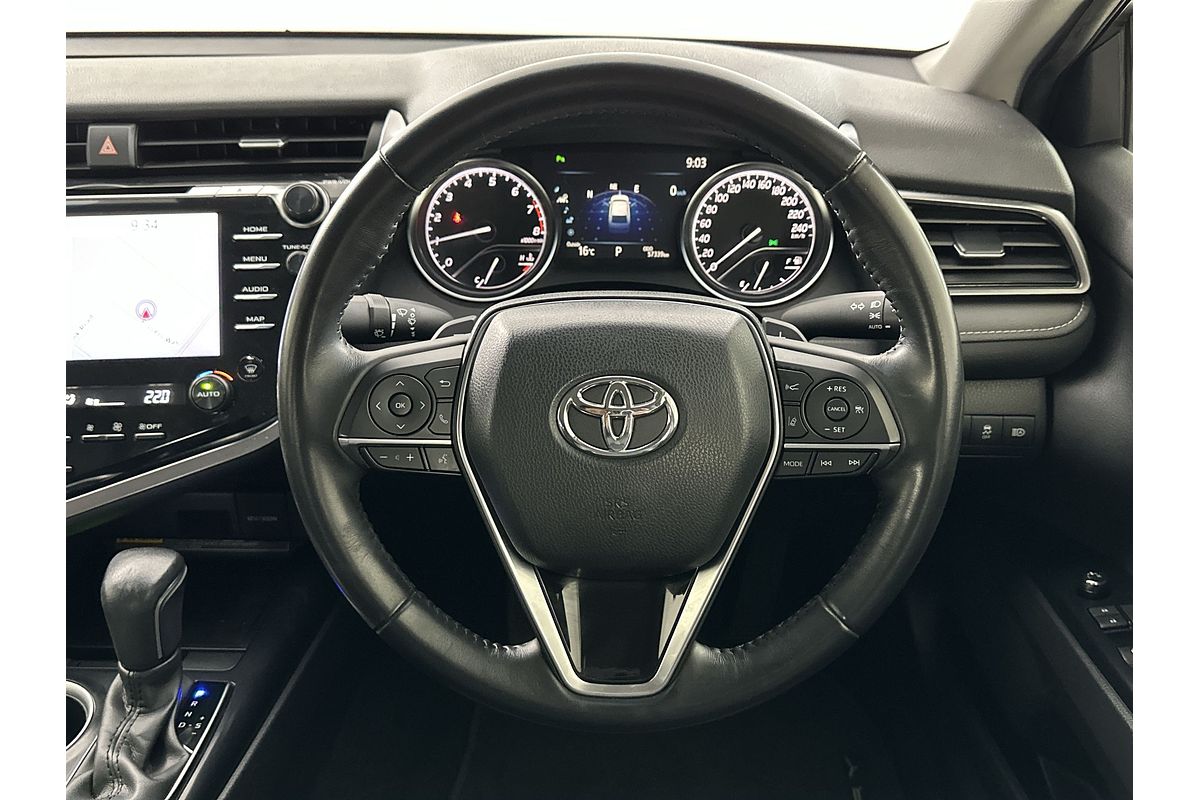 2020 Toyota Camry SX GSV70R