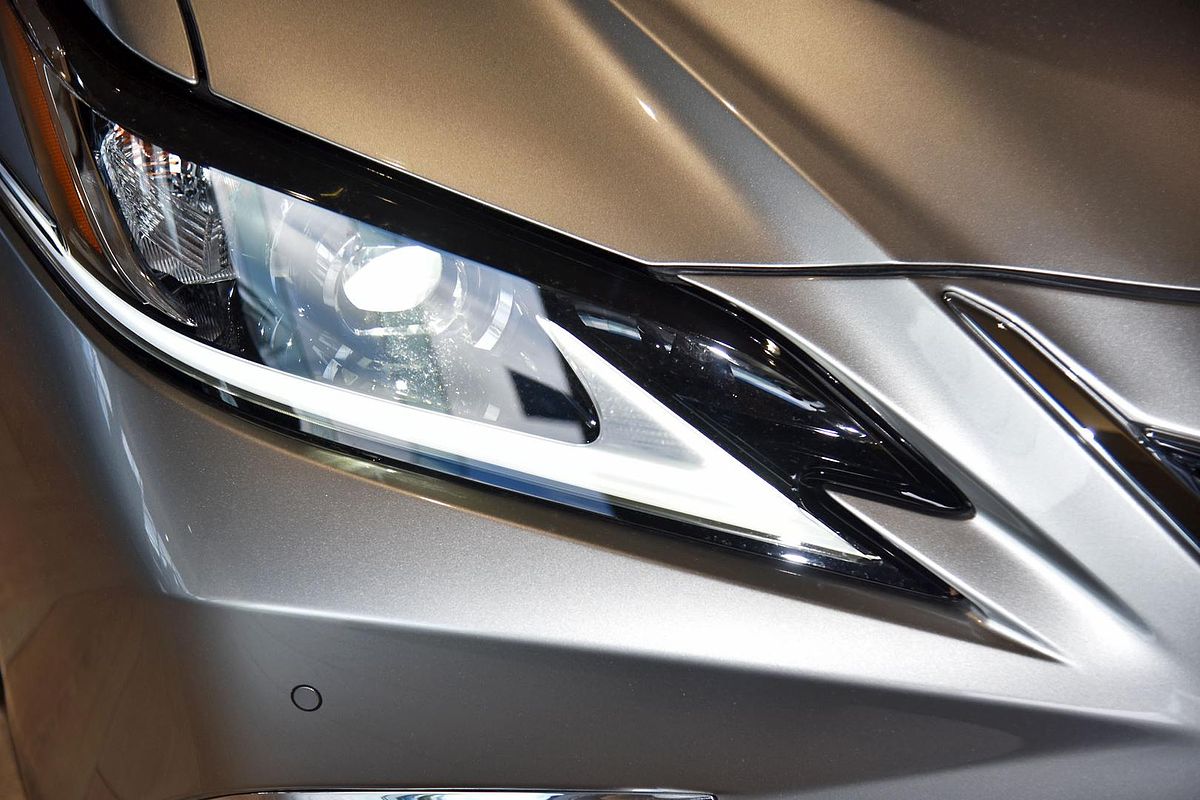 2024 Lexus ES ES250 Luxury AXZA10R