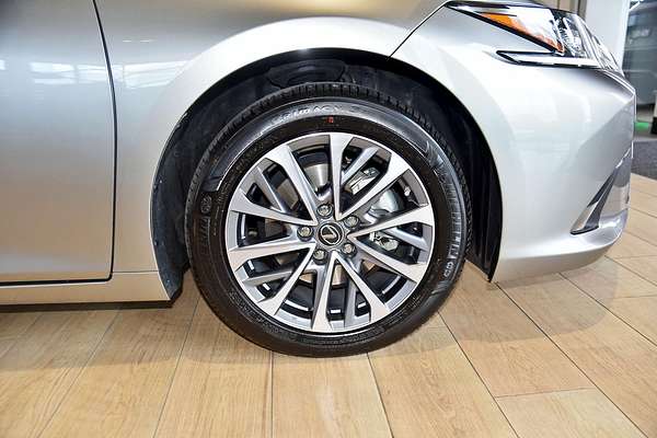 2024 Lexus ES ES250 Luxury AXZA10R