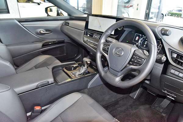 2024 Lexus ES ES250 Luxury AXZA10R