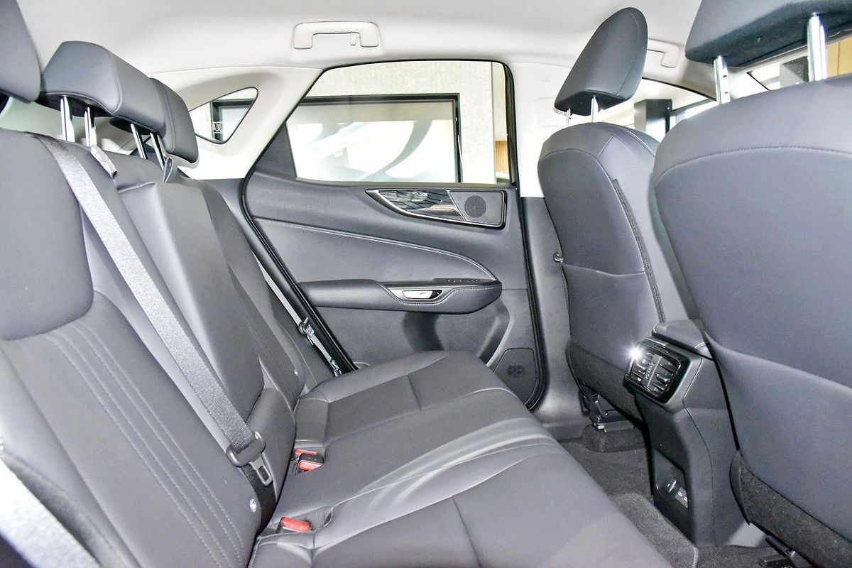 2024 Lexus NX NX350h Luxury AAZH20R