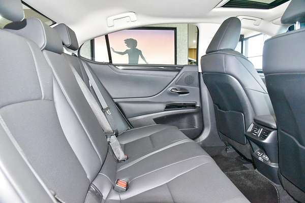 2024 Lexus ES ES250 Luxury AXZA10R