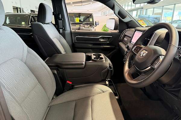 2024 RAM 1500 Big Horn DT 4X4 SWB