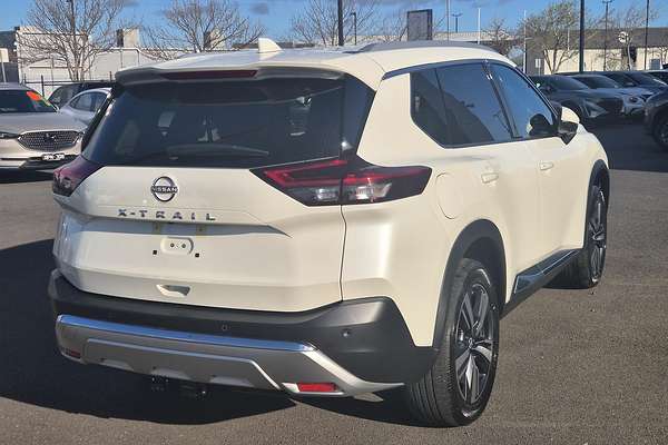 2025 Nissan X-TRAIL Ti-L T33