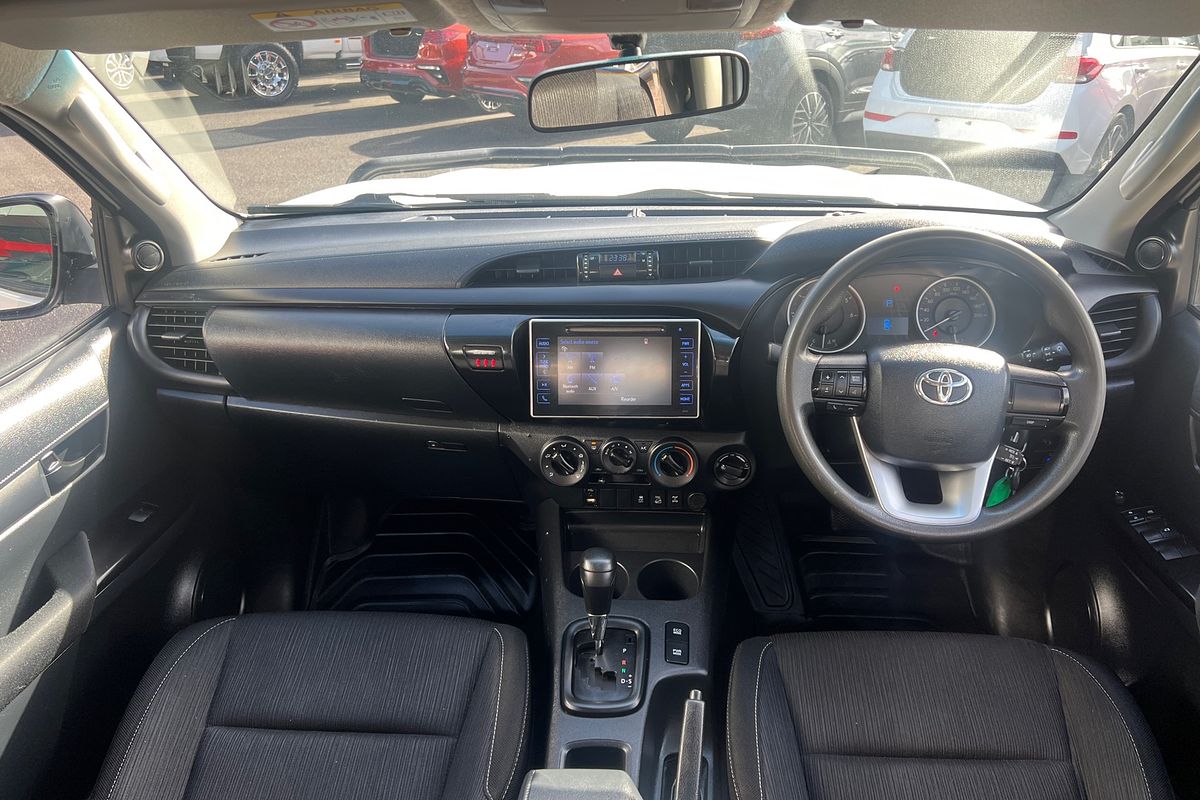 2022 Toyota Hilux SR GUN126R