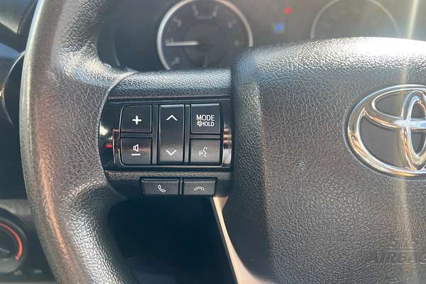 2022 Toyota Hilux SR GUN126R