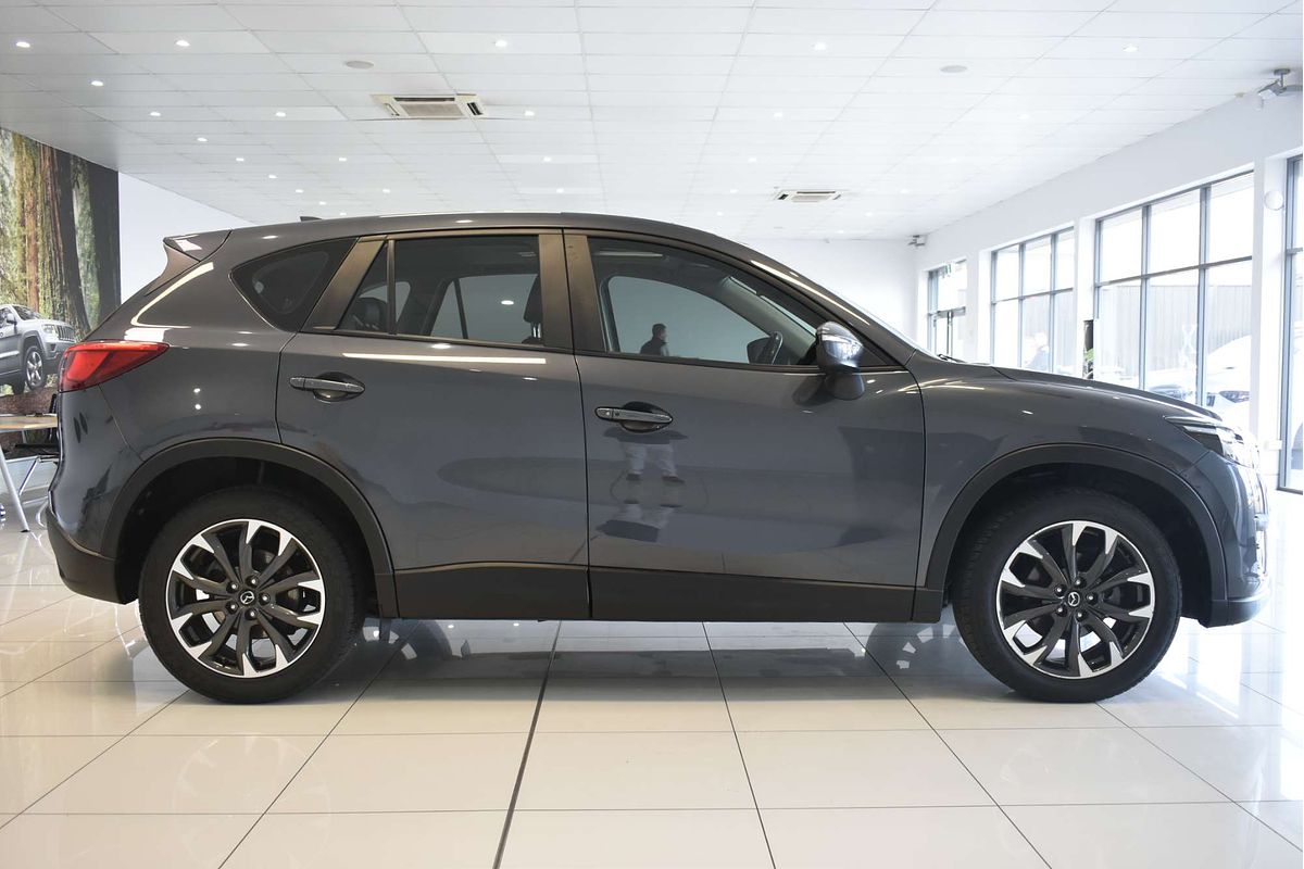 2016 Mazda CX-5 Grand Touring KE Series 2