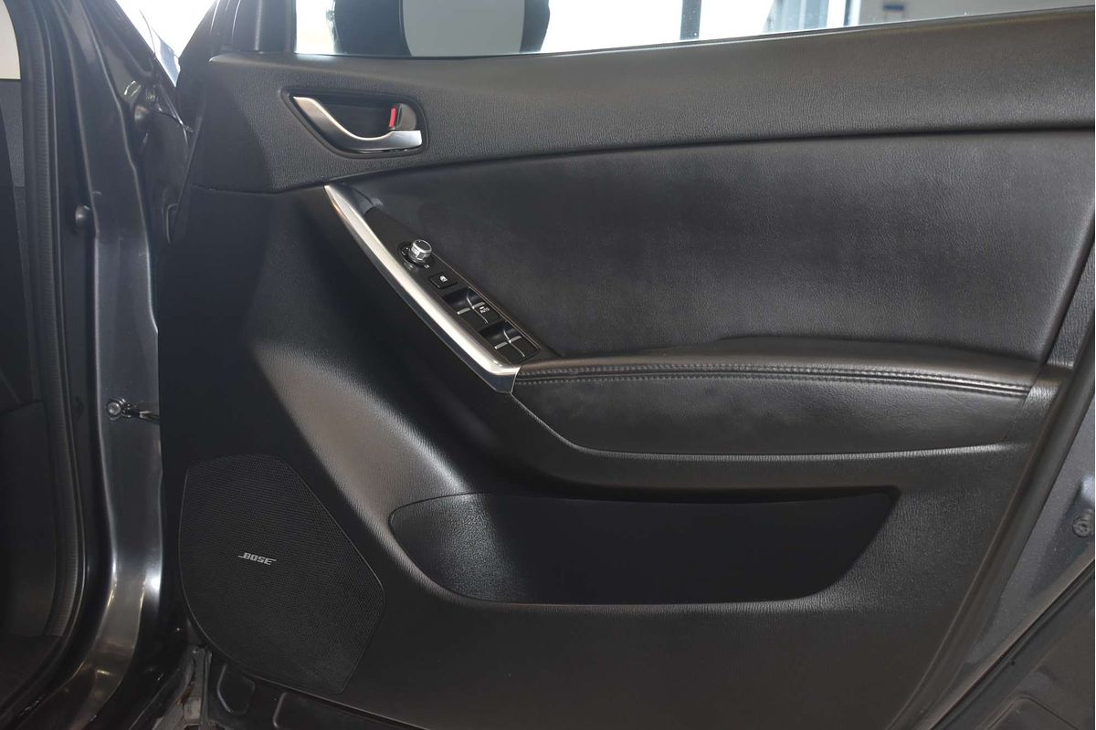 2016 Mazda CX-5 Grand Touring KE Series 2